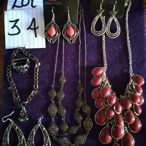 Paparazzi Jewelry lot 34